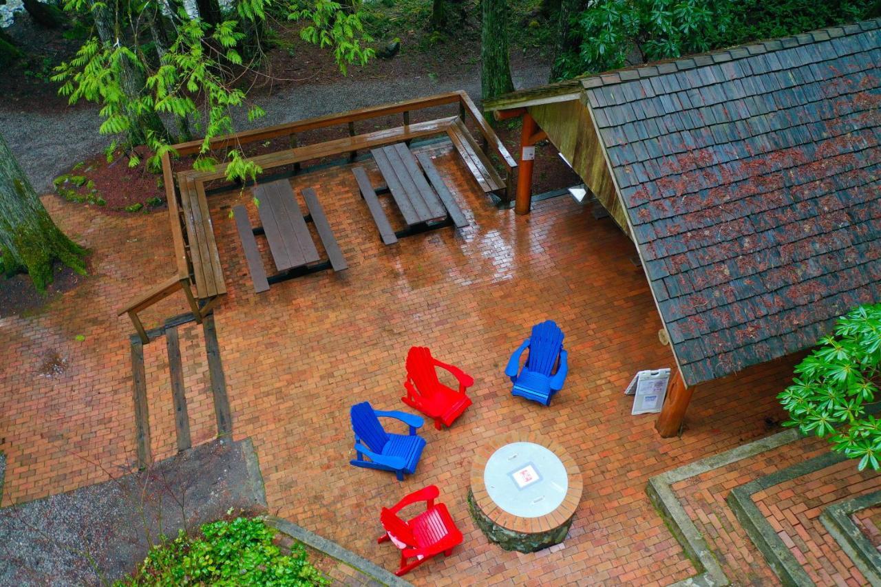 Mt Baker Den, Sleeps 4 Holiday home Glacier