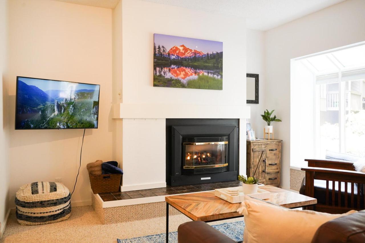 Mt Baker Den, Sleeps 4 Holiday home *